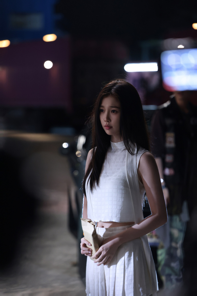 Jiang Mu Solo Picture (12)