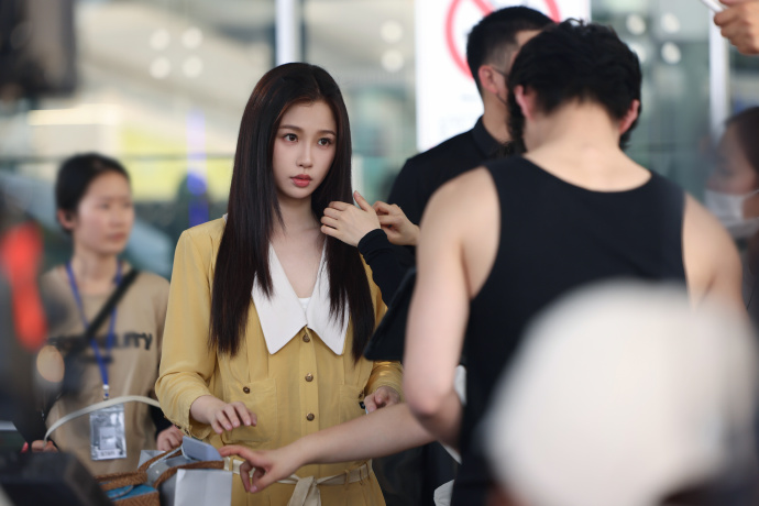 Jiang Mu Solo Picture (18)