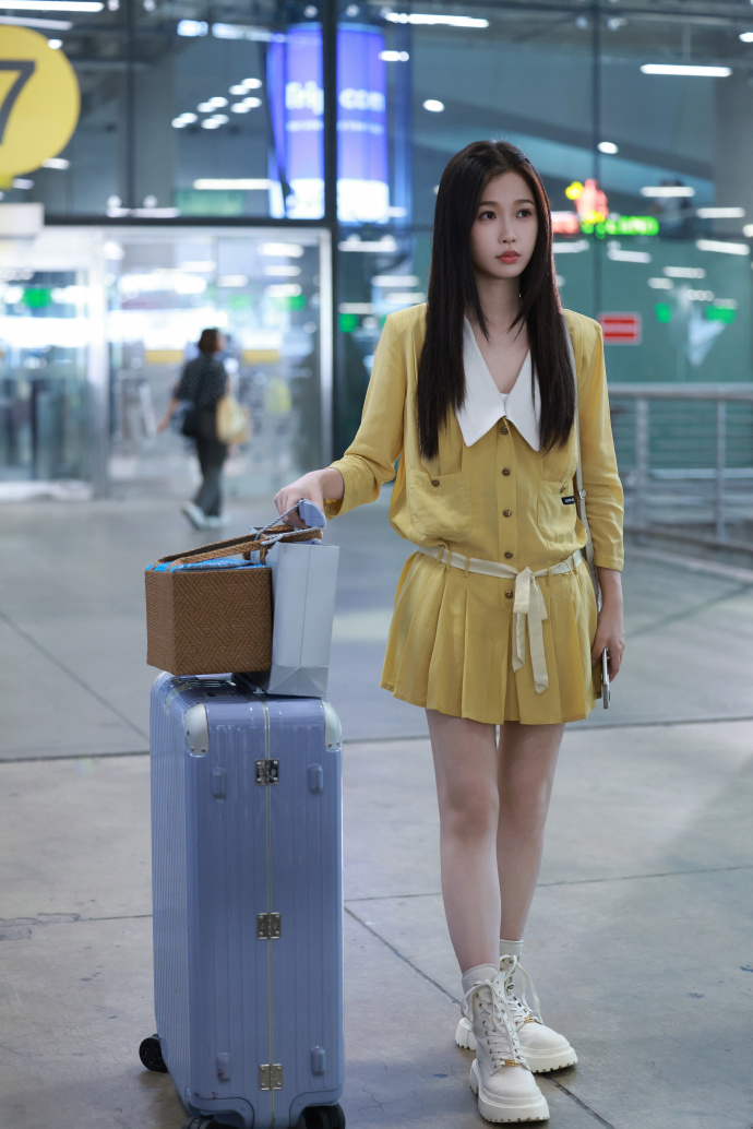 Jiang Mu Solo Picture (20)