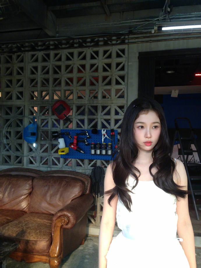 Jiang Mu Solo Picture (30)